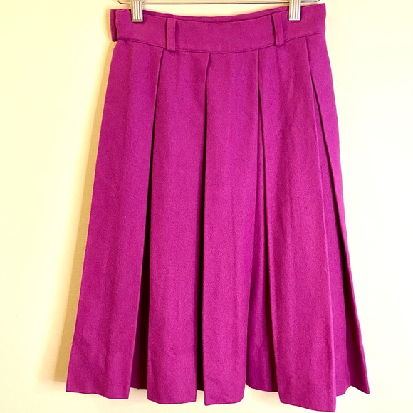 VTG Koret Wool Magenta Mini Skirt-25”W - Picture 5 of 7